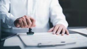 Read more about the article Understanding Annualized Contract Value: A Comprehensive Guide