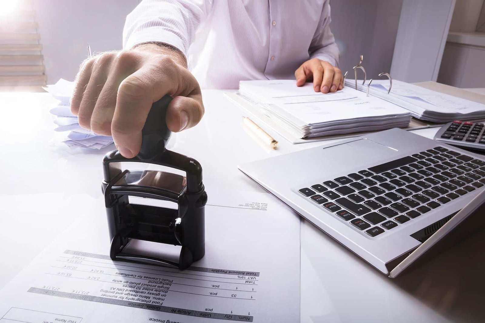 Read more about the article Understanding Work Permits: A Guide for Expatriates Seeking Employment Abroad